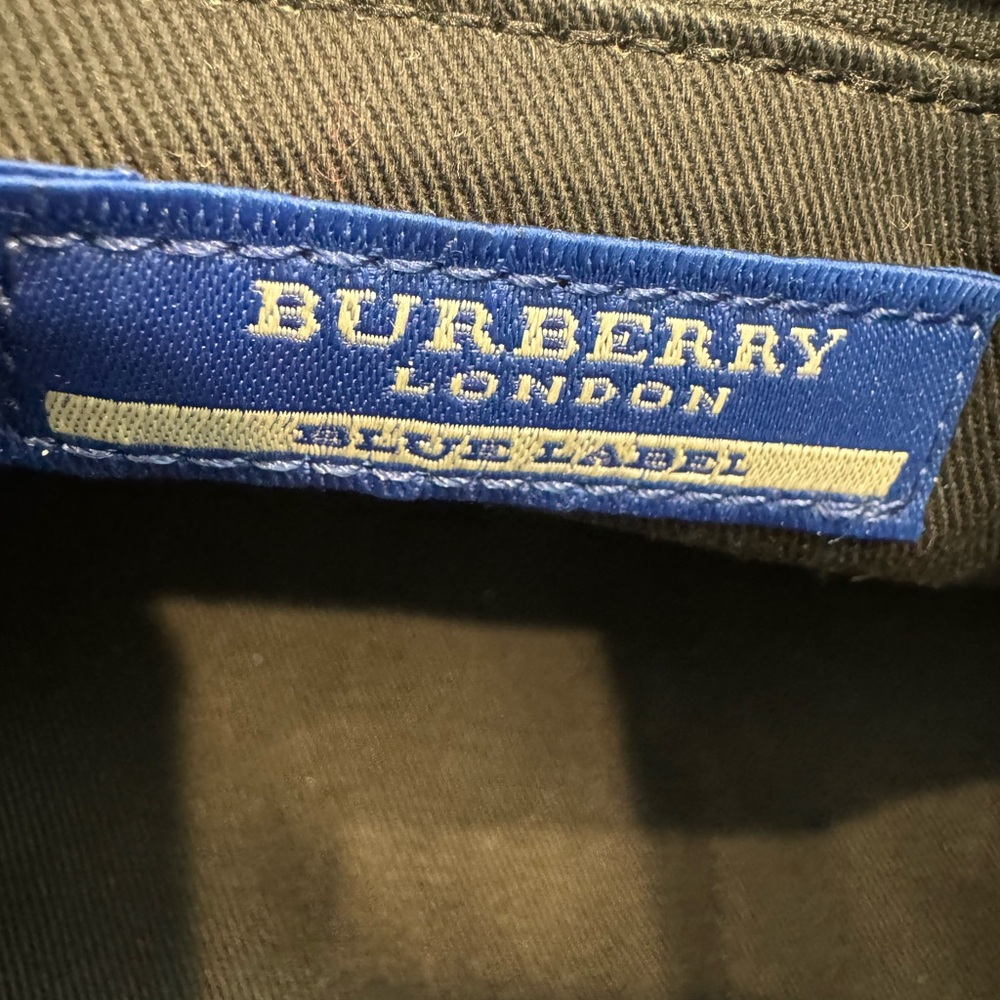 Authentic Burberry Blue Label Black and Cream Tote Bag with Signature Plaid - Picture 12 of 16